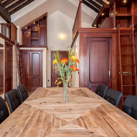 Pastor In By Solaga Homes Apartamento Málaga